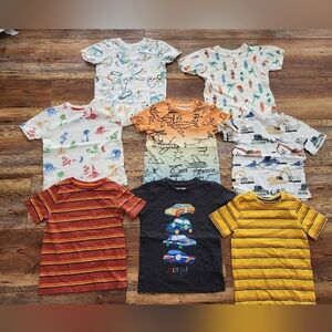 Primark Kids Graphic Tees in Multicolor Set